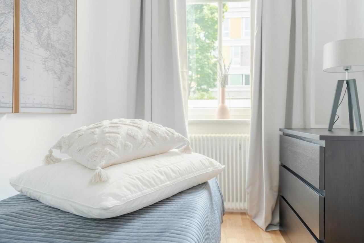 City Lounge Appartement Am Hauptbahnhof 장크트푈텐 외부 사진